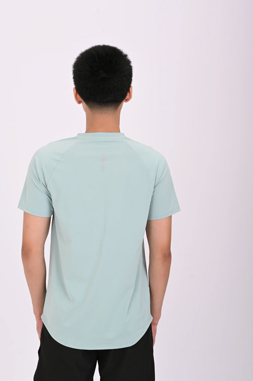 Men's Performance Tee | BELVYNN